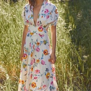 Christy Dawn Cream Desert Floral Valeria Maxi Dress - Large